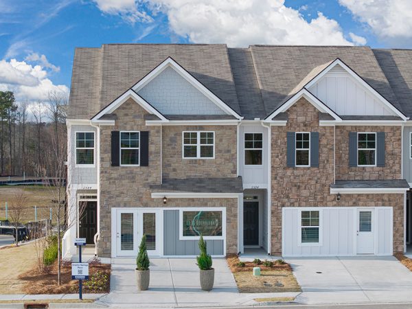 6_GA_Buford_GreytonSprings_SudburyETH_Model_Exterior